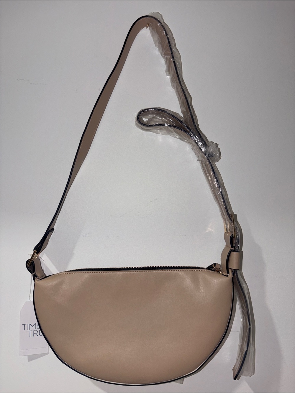 Time and Tru Women’s Crossbody Bag – Beige – New